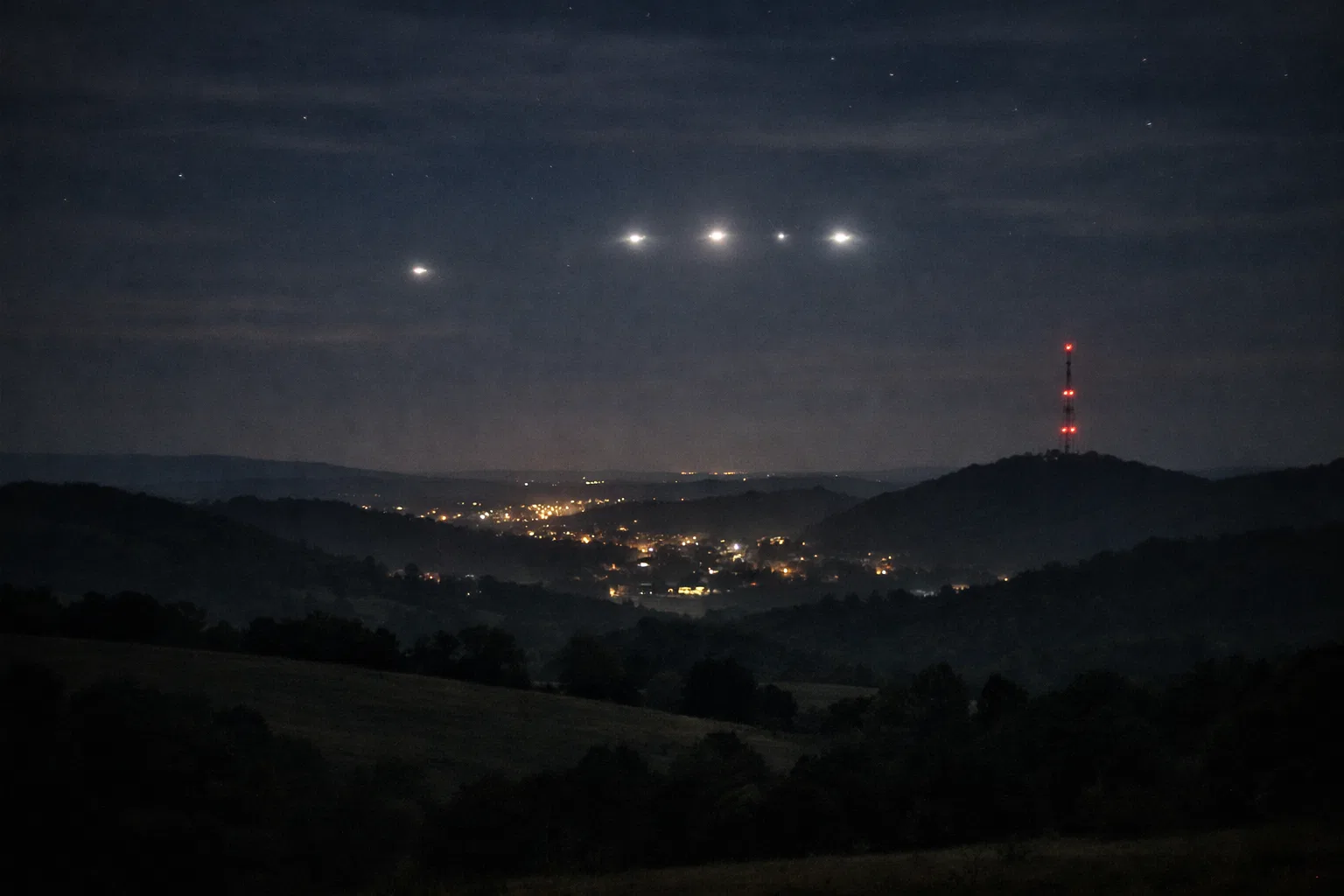 Overview image for What Keeps Tennessee's UFO Stories Alive?