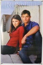 Listing image for ROSWELL Liz & Max vintage poster 22"X34" NOS (b824)